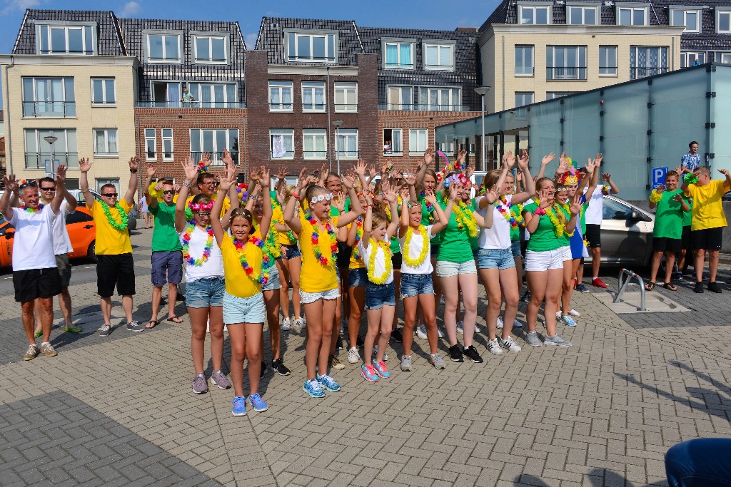 ../Images/Zomercarnaval Noordwijkerhout 2016 005.jpg